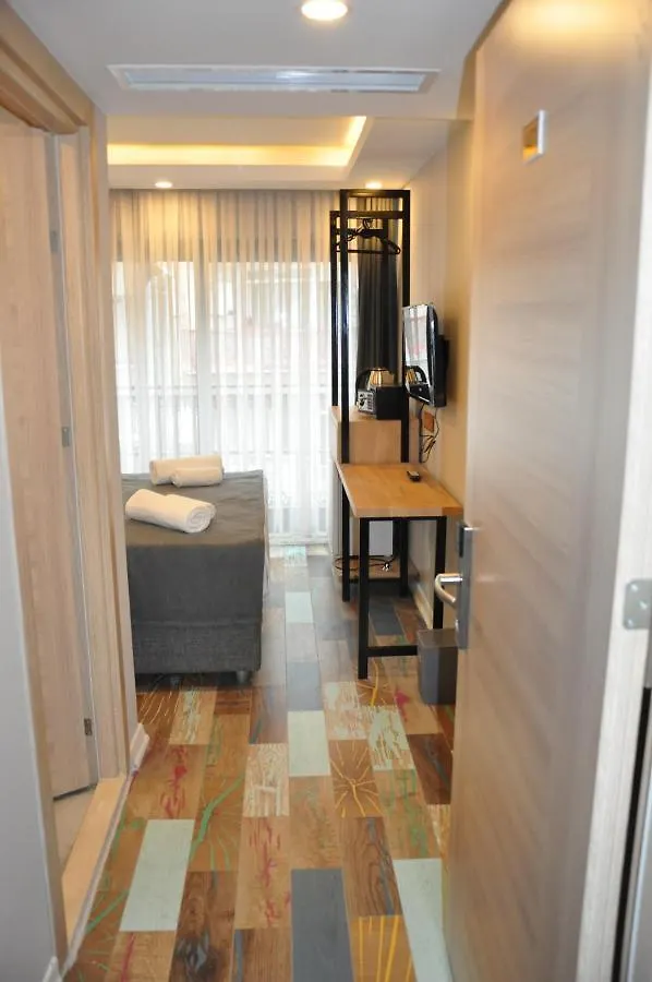 Check In Hotel Estambul