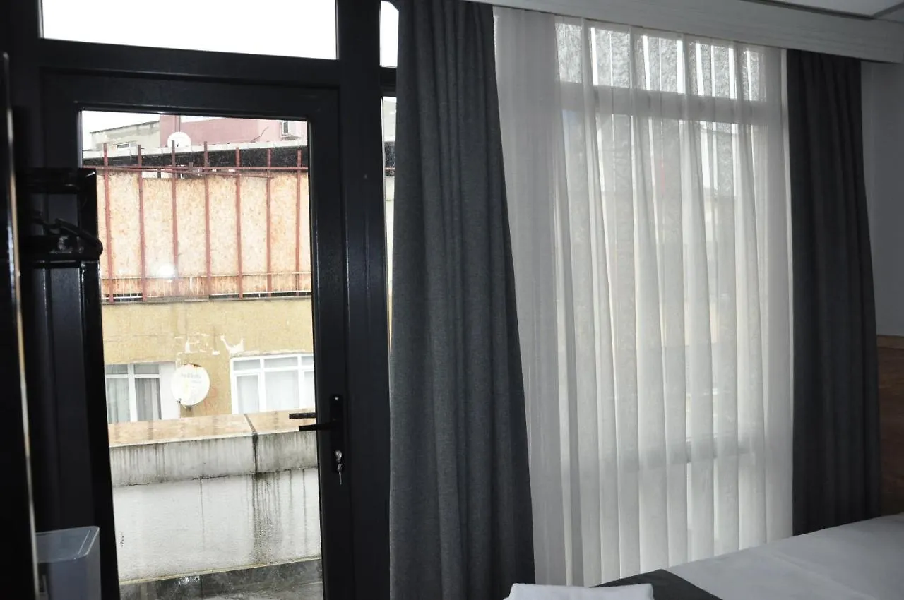 Check In Hotel Estambul